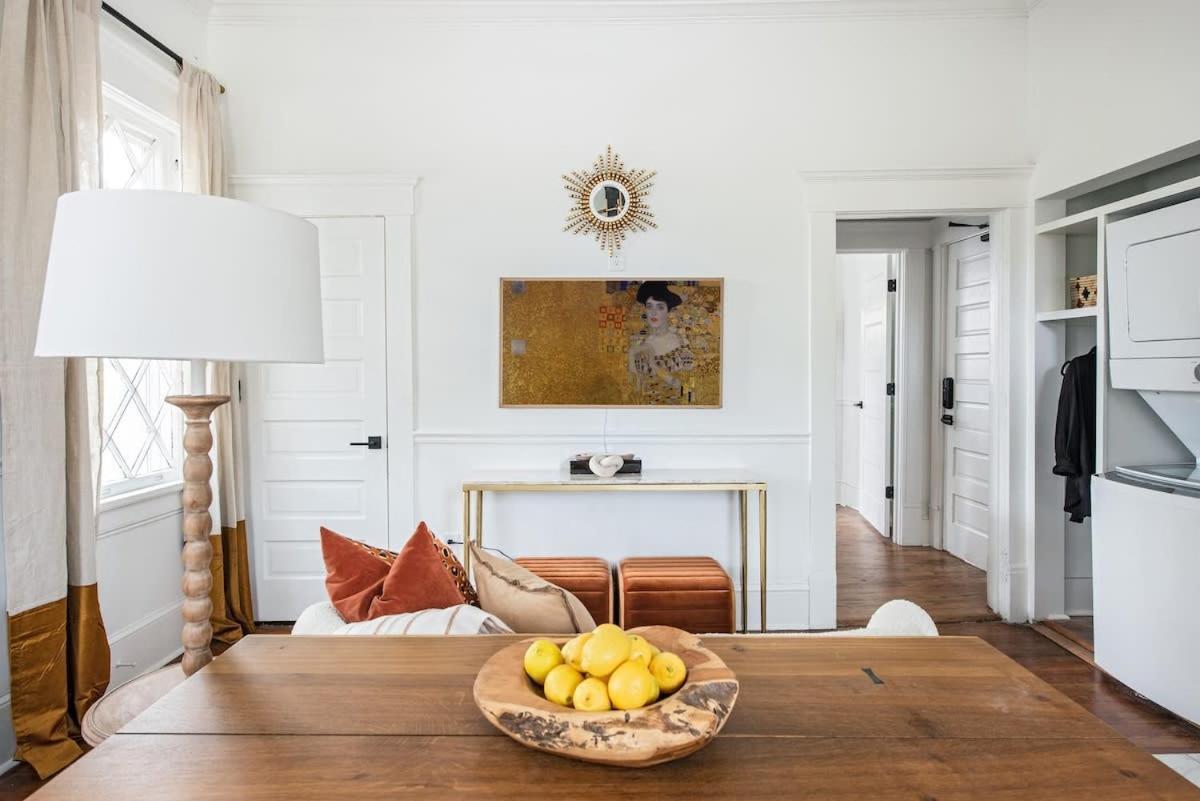 Solar Flair Apartment *